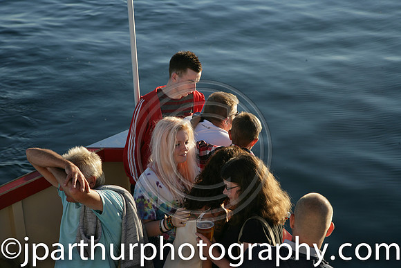 ZW9U0196-2